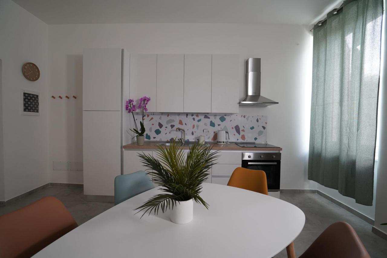 Cosmo 38 Luxury Apartments ナポリ エクステリア 写真
