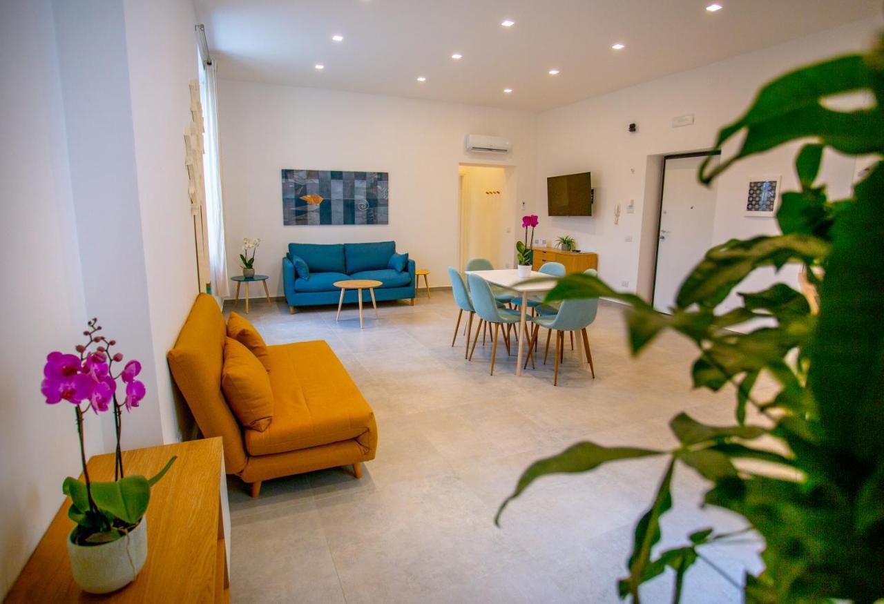 Cosmo 38 Luxury Apartments ナポリ エクステリア 写真